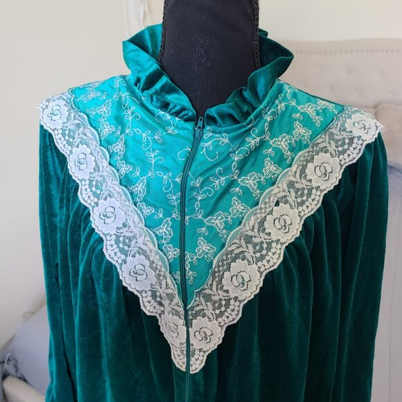 Vintage Tara New York Deep Emerald Teal Velour Nightgown Lace Ruffle Collar Made - Picture 1 of 9